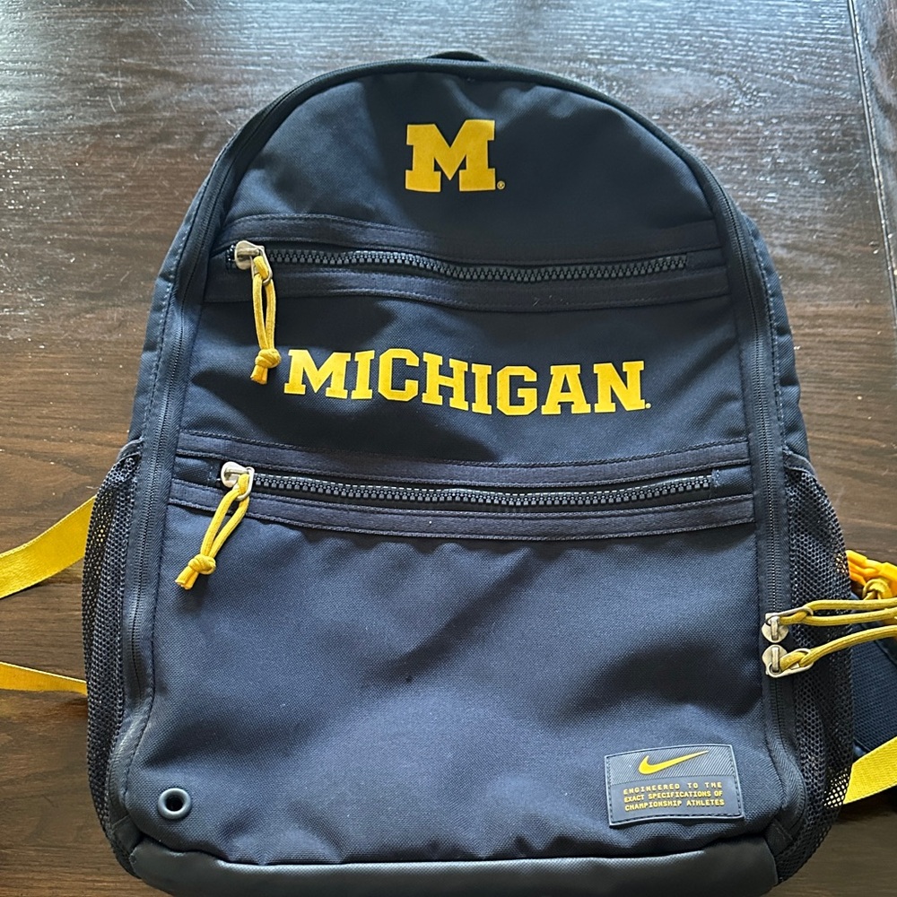 Nike Michigan Men's Backpack - Black and Yellow